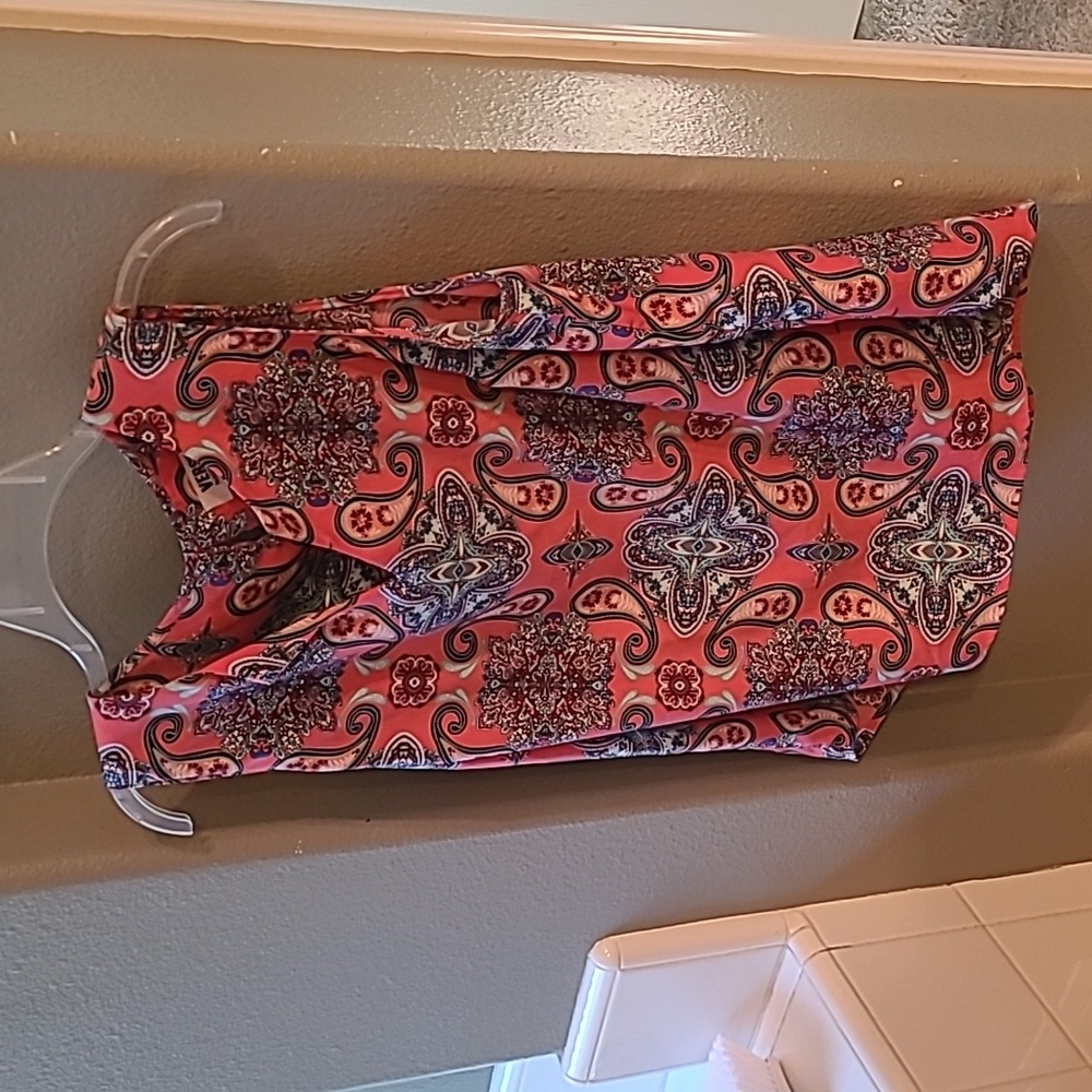Paisley sleeveless blouse L